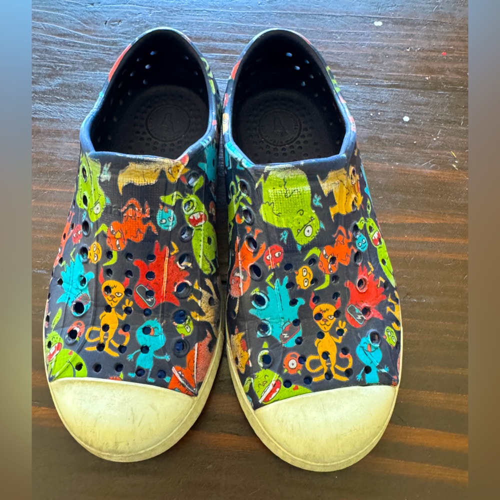 NATIVE Shoes Monster Print Sze 11 Toddler